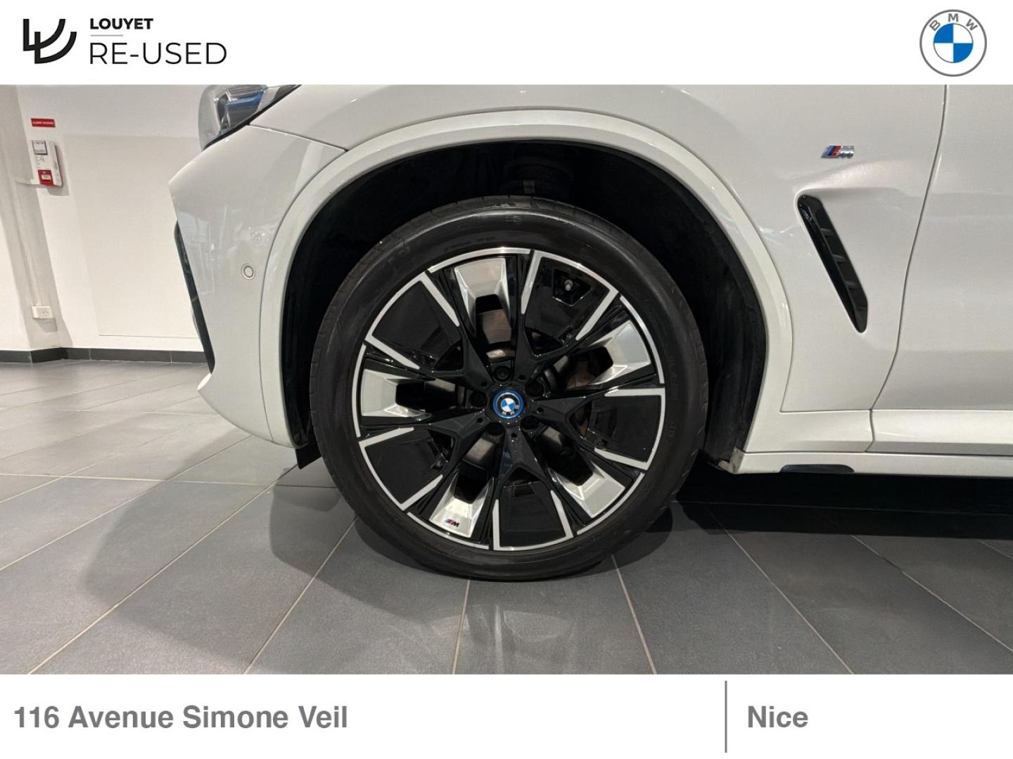 BMW iX3